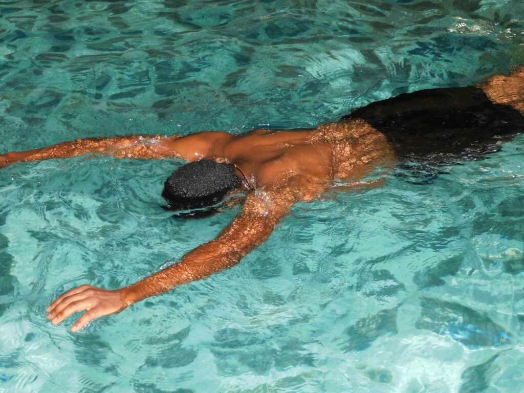 Pellea Fitness - Toronto Canada - Swimming Activity - Swimmer Floating on Front