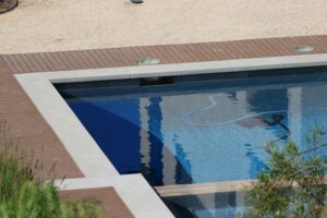 Pellea Fitness - Toronto Canada - Swimming Activity - Outdoor Swimming Pool Being Cleaned