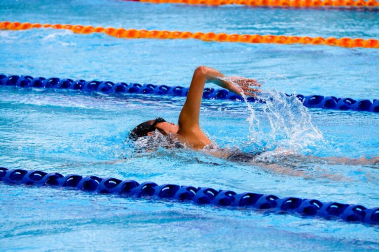 Pellea Fitness - Toronto Canada - Swimming Activity - Freestyle Swimmer Breathing