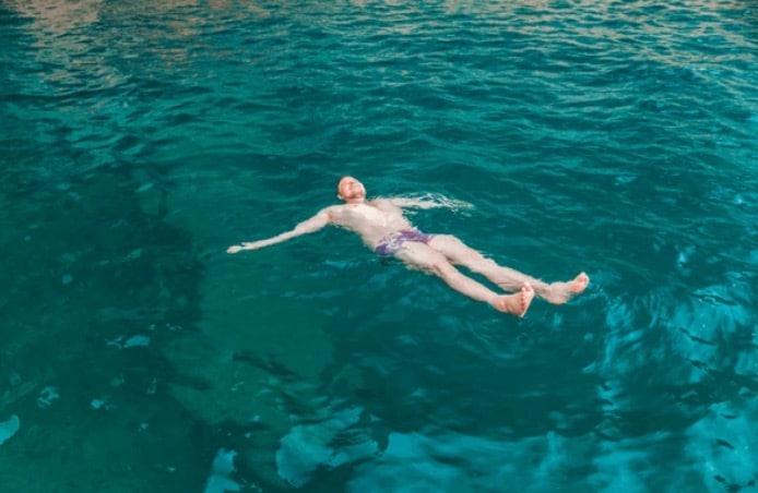 Pellea Fitness - Toronto Canada - Swimming Activity - Back Floating